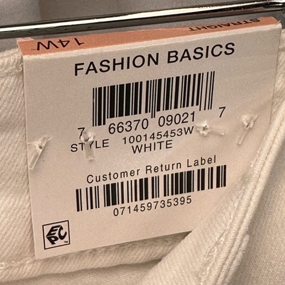 INC Denim High Rise Straight Leg Jeans - White - size 14W - Picture 6 of 12